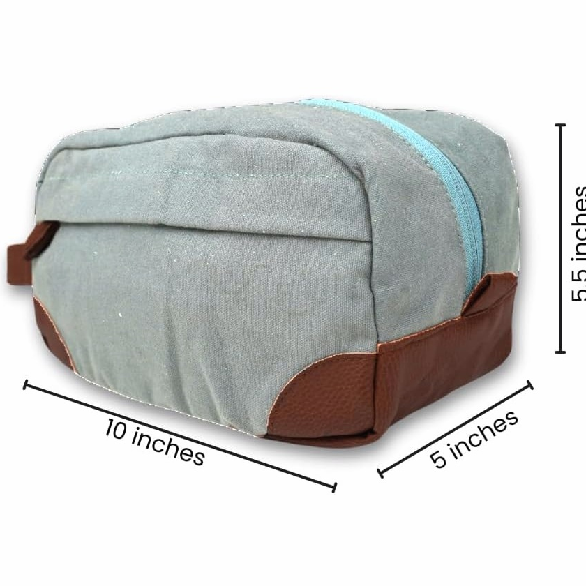 Light Grey Hanging Water-Resistant Toiletry Bag for Men - Image 2